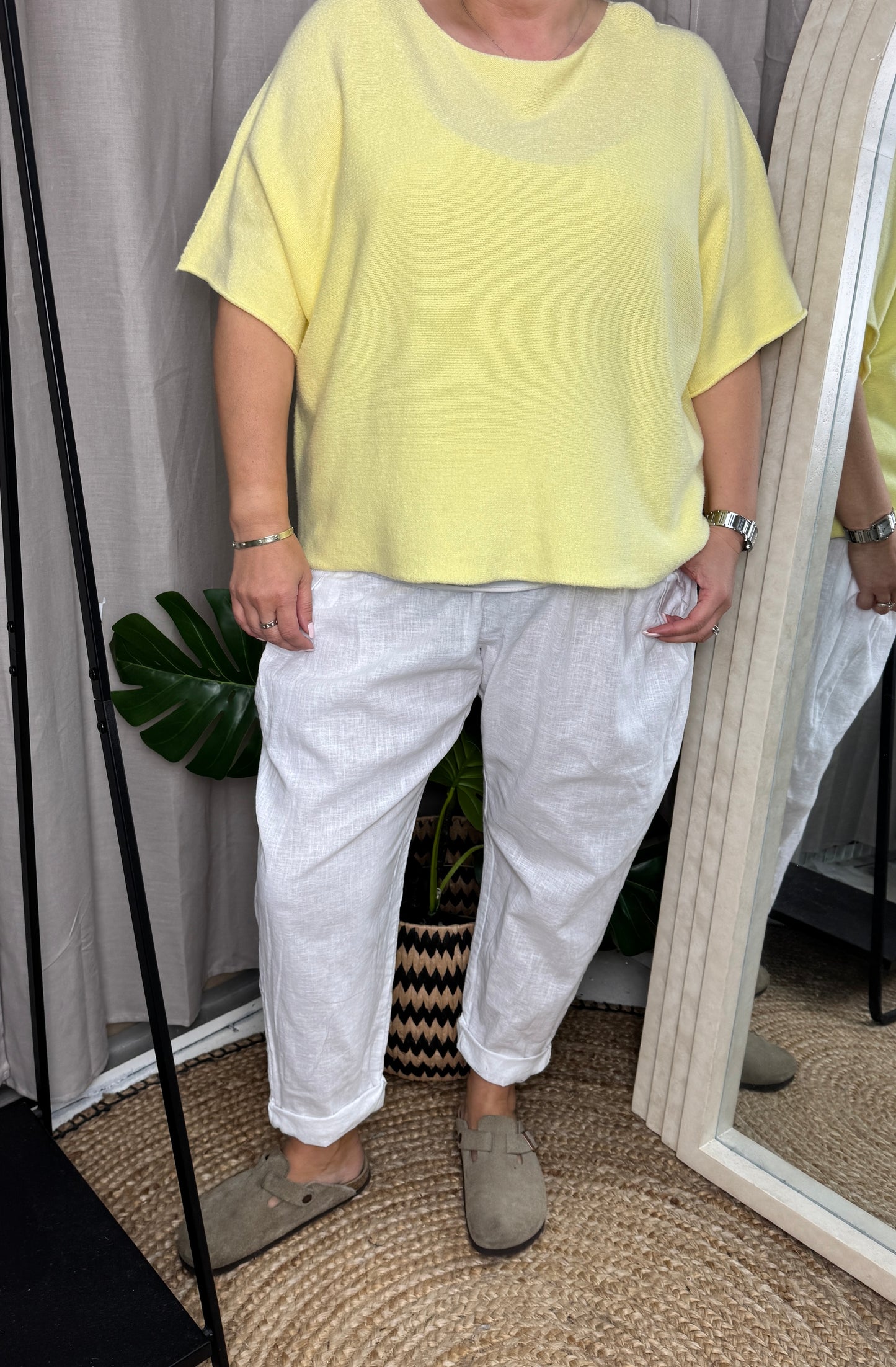 SUZZIE BARREL LEG LINEN TROUSERS