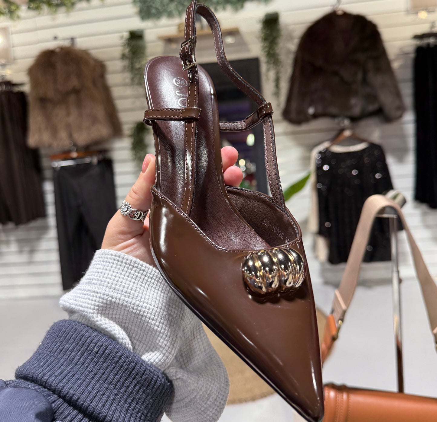 CHARLEY KITTEN HEEL SHOES