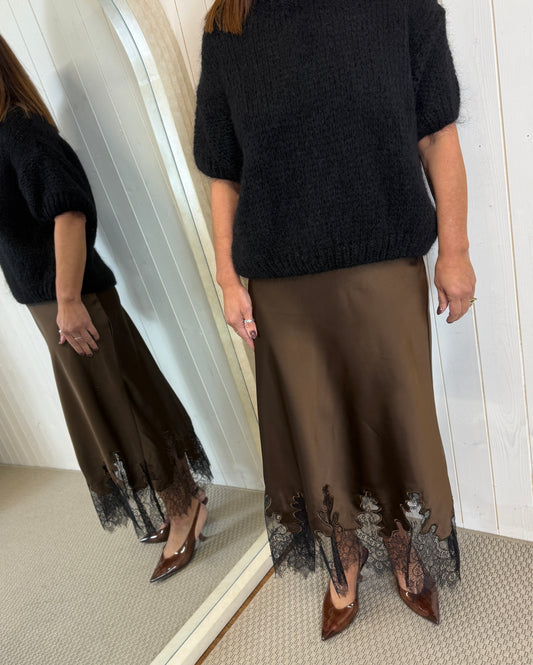 SOPHIE SATIN SKIRT WITH LACE