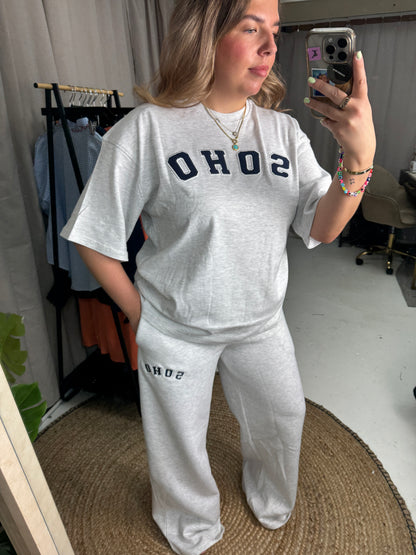 OLIVIA SOHO T-SHIRT