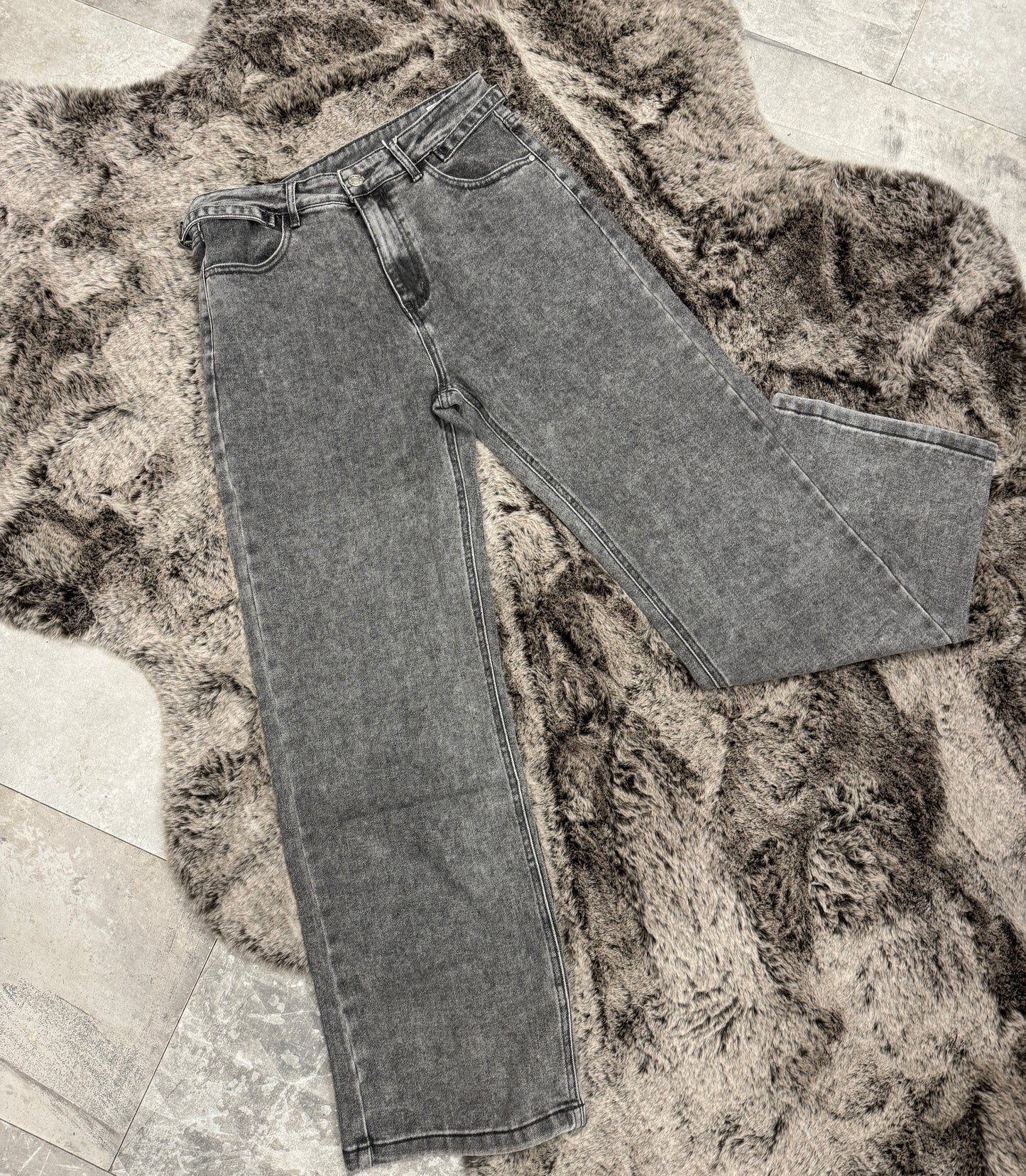 RILEY WIDE LEG GREY JEANS