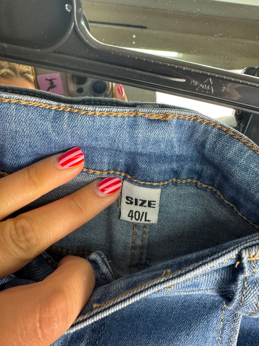 Denim skirt