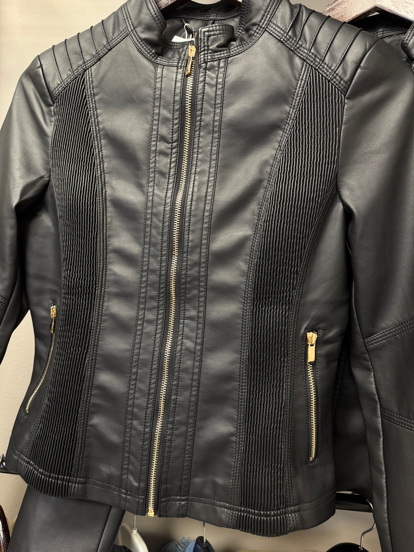 LEATHER BIKER JACKET